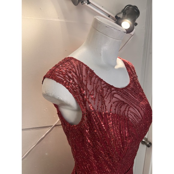 Red Royal Queen RQ7810 Mother of the Bride Wedding Formal Dress Size 8 - Picture 1 of 10
